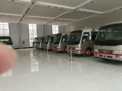 北京21座考斯特带司机多少钱一天,市内包车一天多少钱？