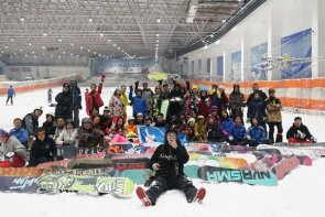 北京租大巴考斯特去乔波室内滑雪场价格,租车带司机费用